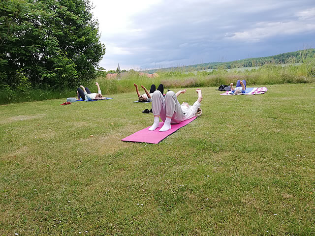 Yoga im Freien